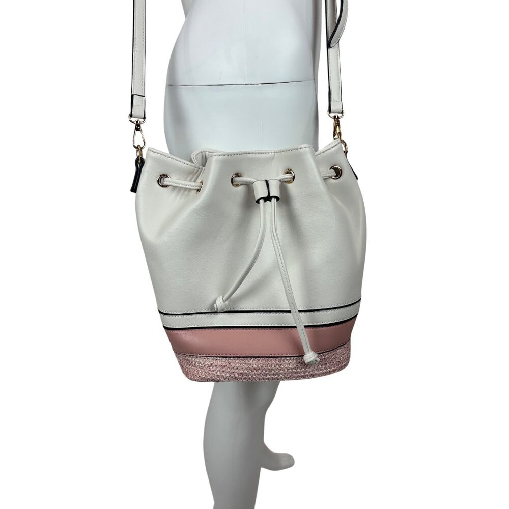 Jen & Co Darcy Pink Bucket Bag Vegan Leather Crossbody Shoulder Handbag Purse